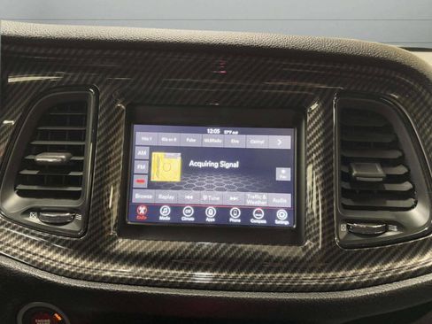 Used 2022 Dodge Challenger GT image 28