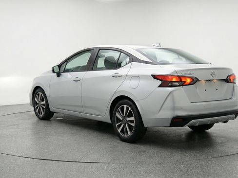 Used 2025 Nissan Versa SV FWD image 6