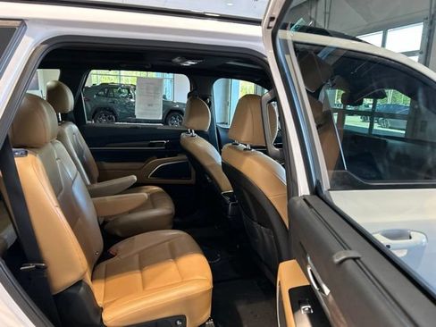 Used 2022 Kia Telluride SX w/ Nightfall Edition Package AWD/4WD image 19