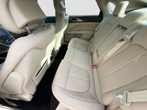 Used 2017 Lincoln MKZ Reserve w/ Technology Package image 26