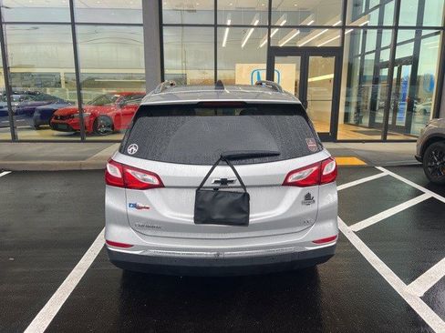Used 2020 Chevrolet Equinox LT w/ Sport Edition image 8
