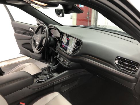 Certified 2024 Dodge Durango GT image 17