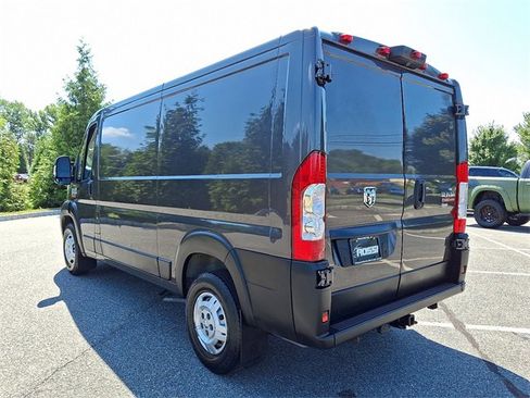 Used 2021 RAM ProMaster 2500 w/ Convenience Group image 5