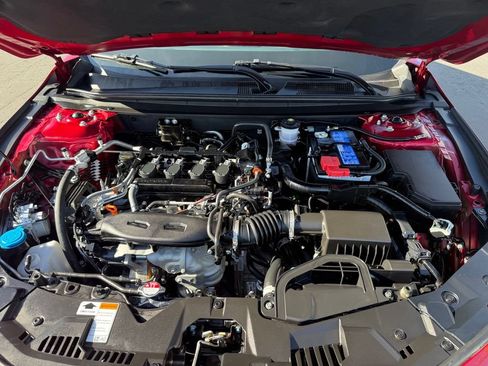 Used 2025 Honda Accord SE image 35