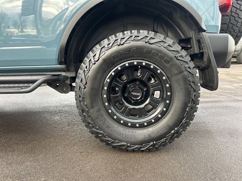 Used 2021 Ford Bronco Big Bend image 3