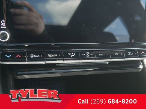 New 2026 Jeep Grand Wagoneer Limited AWD/4WD image 33
