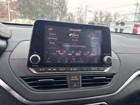 Certified 2022 Nissan Altima 2.5 SR image 28