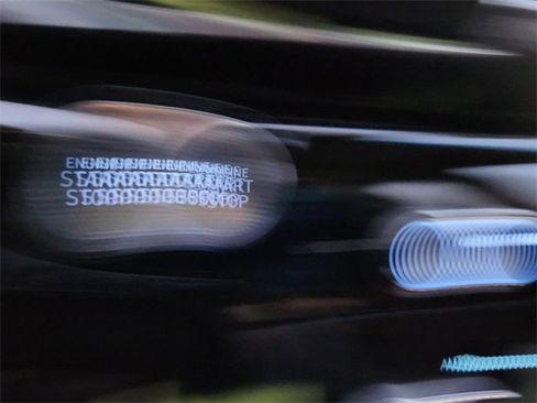 Used 2025 Genesis G80 2.5T image 10