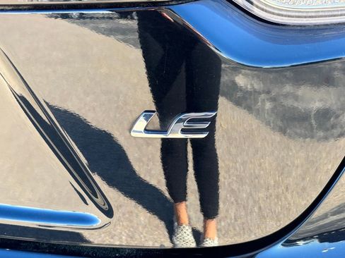 Used 2024 Toyota Corolla LE image 5