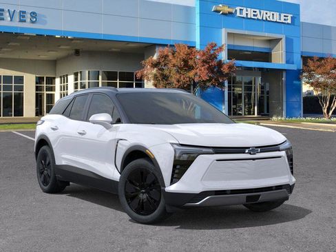 New 2026 Chevrolet Blazer EV LT image 7