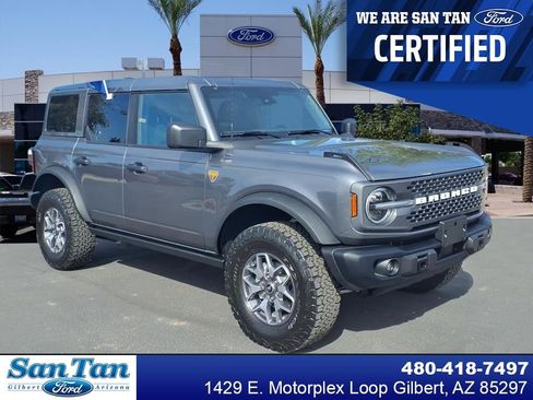 Certified 2025 Ford Bronco Badlands image 1