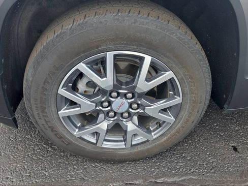 Used 2023 GMC Acadia SLT w/ Preferred Package AWD/4WD image 9