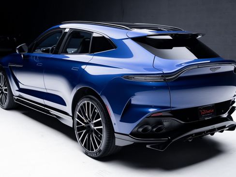 Used 2023 Aston Martin DBX 707 image 25