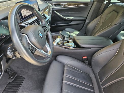Used 2021 BMW 540i w/ Convenience Package RWD image 11