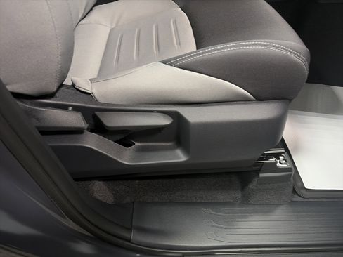 New 2025 Toyota Tacoma TRD Off-Road image 31