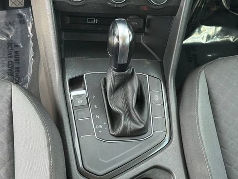 Used 2018 Volkswagen Tiguan S FWD image 21