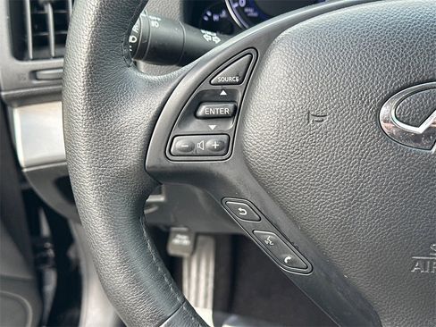 Used 2015 INFINITI Q40 w/ Navigation Package image 24