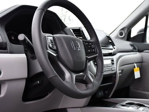 New 2026 Honda Ridgeline RTL image 11