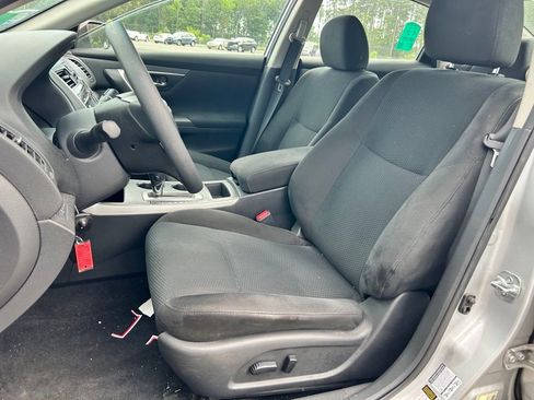 Used 2015 Nissan Altima 2.5 S w/ Power Driver Seat Package FWD image 8