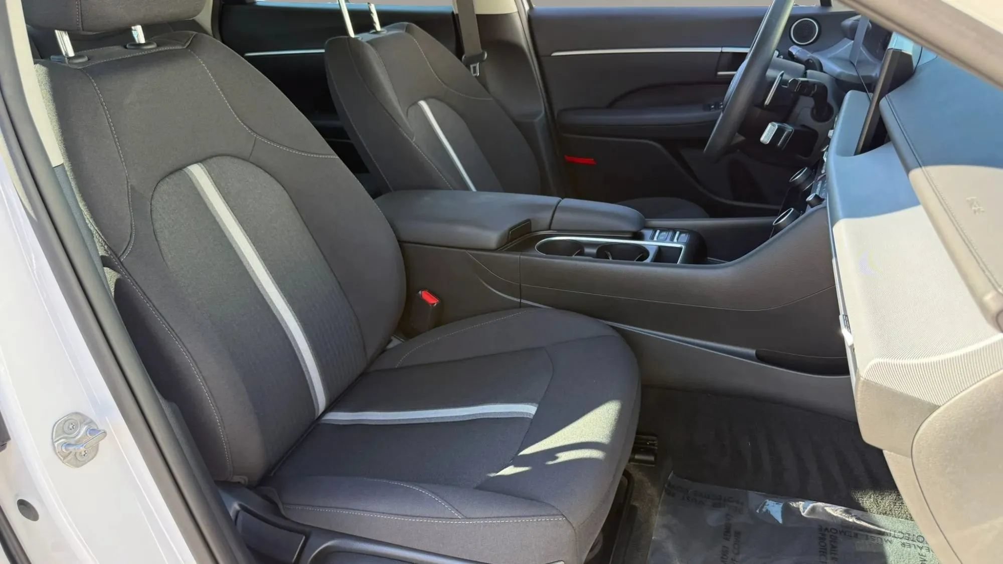 Used 2026 Hyundai Sonata Blue FWD image 41