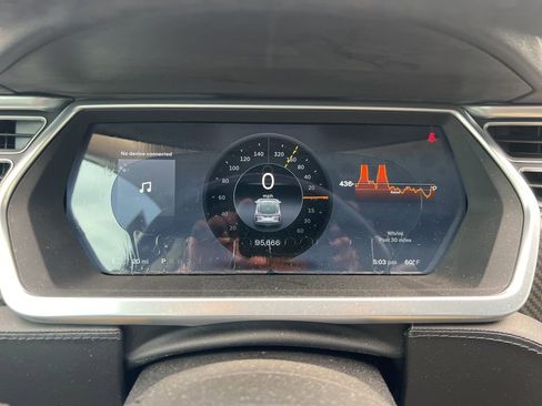 Used 2013 Tesla Model S Performance image 12