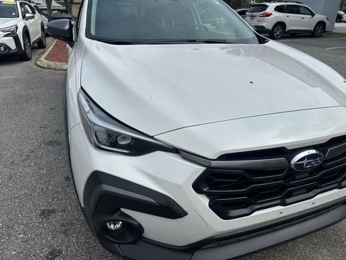 Used 2024 Subaru Crosstrek 2.5i Limited w/ Crosstrek Mirror Package image 13