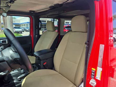 Used 2021 Jeep Wrangler Unlimited Sport AWD/4WD image 19