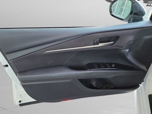 Used 2025 Toyota Camry LE image 25