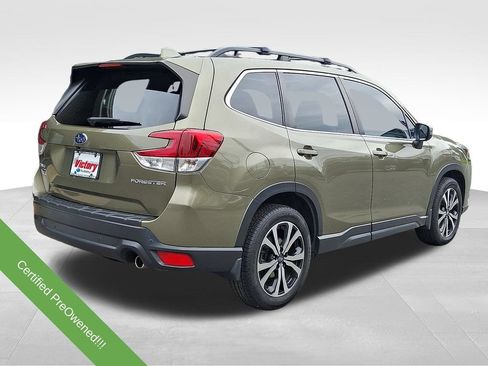 Used 2023 Subaru Forester Limited AWD/4WD image 6