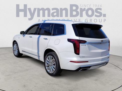 Used 2021 Cadillac XT6 Premium Luxury w/ Platinum Package AWD/4WD image 5