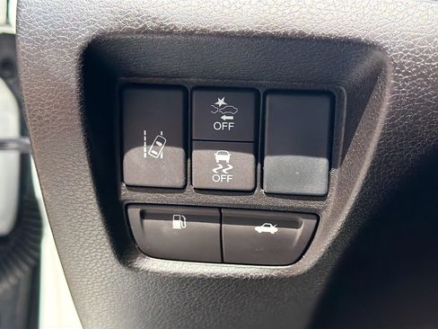 Used 2018 Acura TLX w/ Technology Package FWD image 34