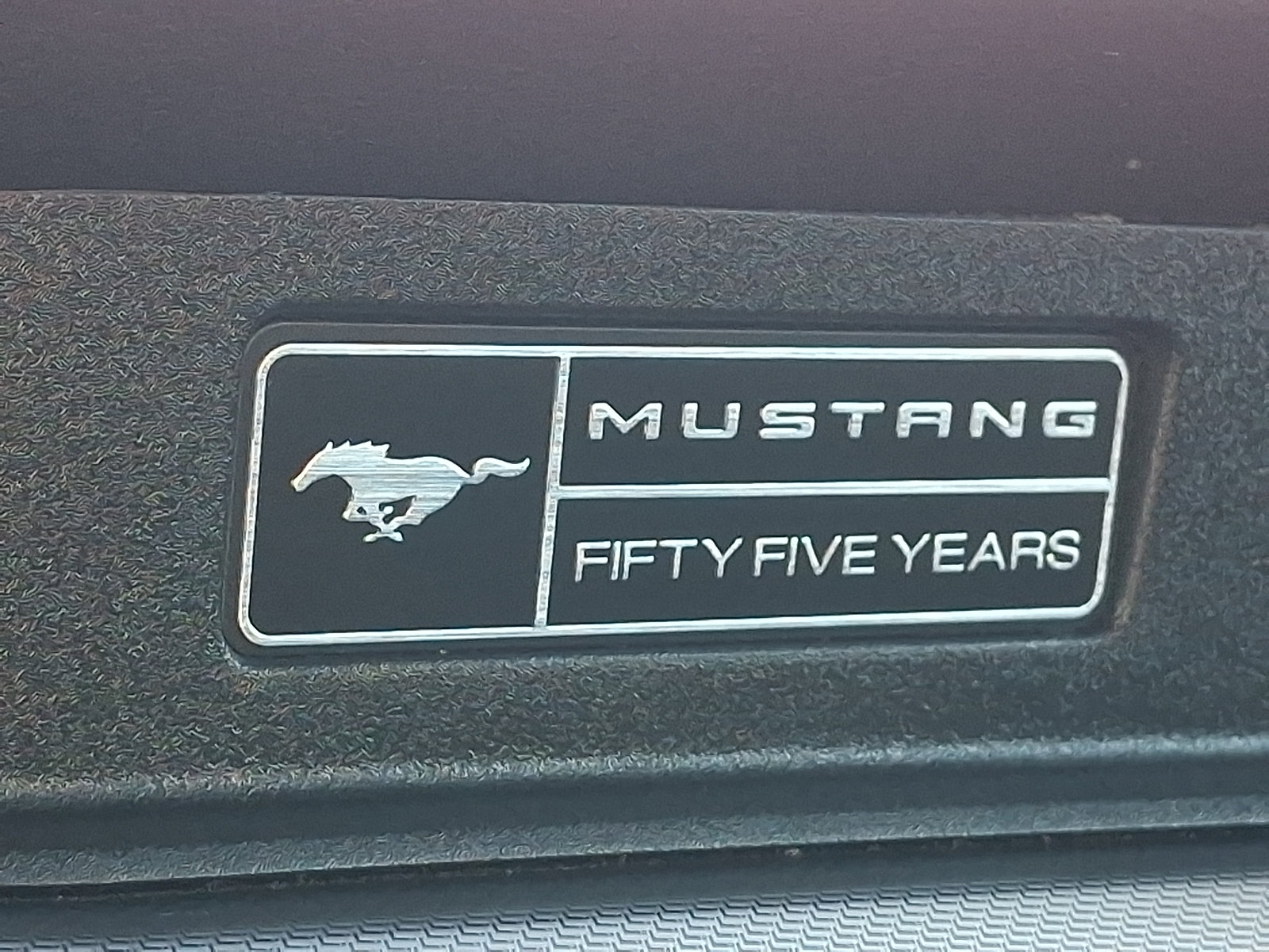 Used 2020 Ford Mustang Premium w/ Equipment Group 201A RWD image 31