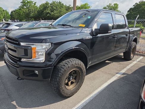 Used 2020 Ford F150 XLT w/ Equipment Group 302A Luxury AWD/4WD image 9