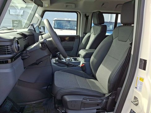 New 2025 INEOS Grenadier Trialmaster Edition image 5