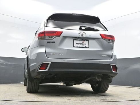 Used 2019 Toyota Highlander Limited Platinum image 39