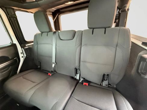 Used 2020 Jeep Wrangler Unlimited Sport AWD/4WD image 15