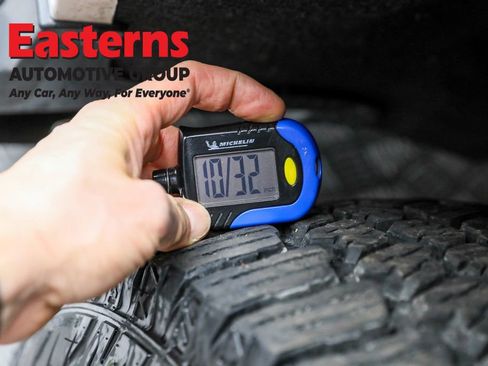 Used 2024 Chevrolet Silverado 1500 LT w/ Protection Package image 28