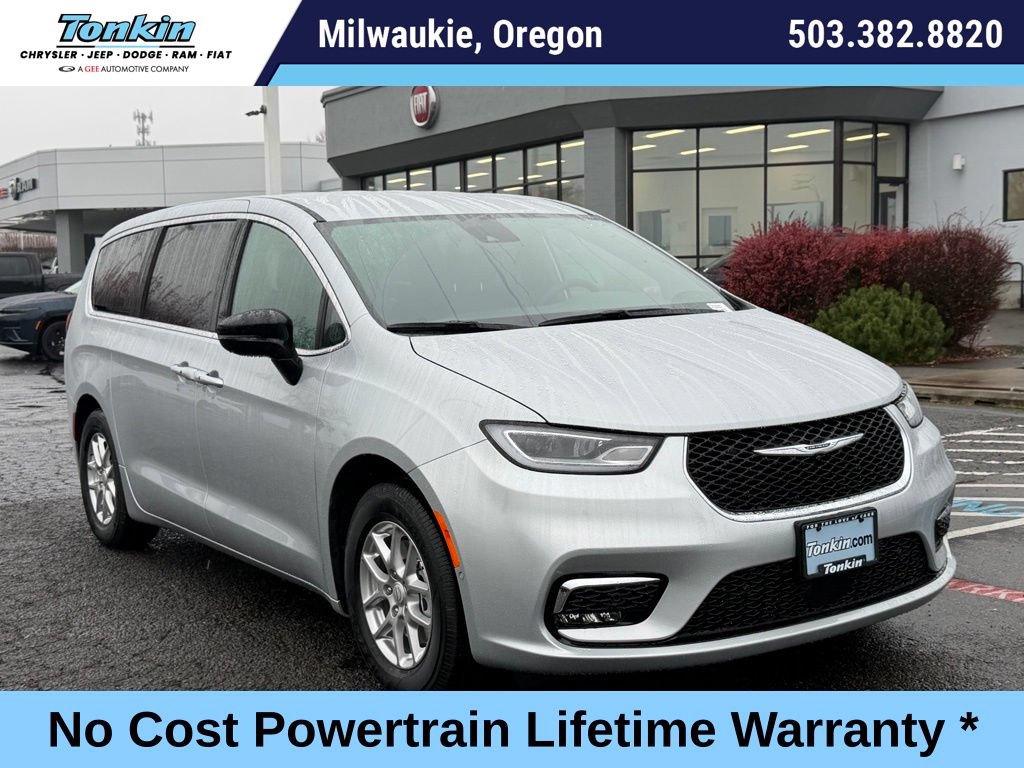 New 2026 Chrysler Pacifica Select FWD image 1