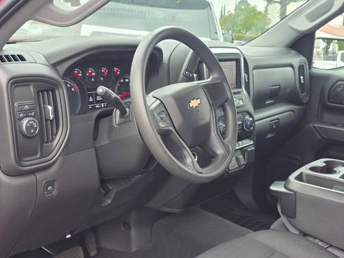 Used 2023 Chevrolet Silverado 1500 Custom RWD image 9