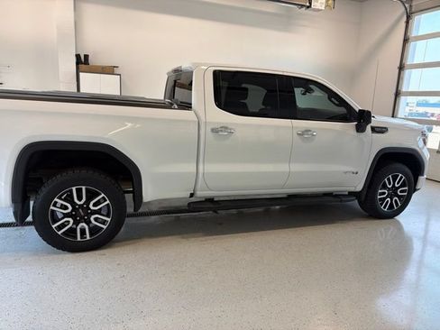 Used 2019 GMC Sierra 1500 AT4 w/ AT4 Premium Package AWD/4WD image 9
