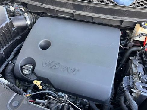Used 2019 Chevrolet Traverse LT AWD/4WD image 34