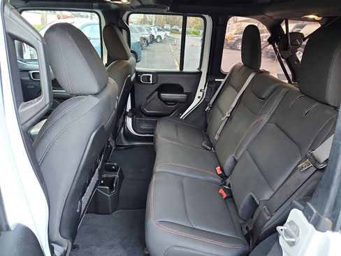 Certified 2022 Jeep Wrangler Unlimited Rubicon w/ LED Lighting Group image 10