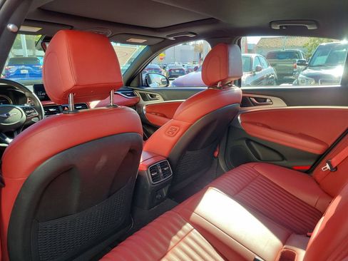 Used 2023 Genesis G70 2.0T w/ Sport Prestige Package image 15