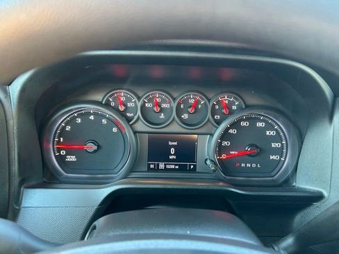 Used 2024 Chevrolet Silverado 2500 Custom w/ Custom Value Package AWD/4WD image 19