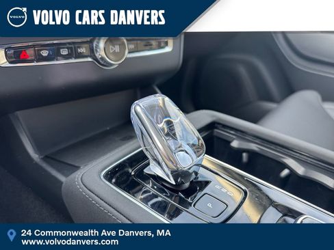 New 2025 Volvo XC90 T8 Ultra w/ Protection Package Premier image 16