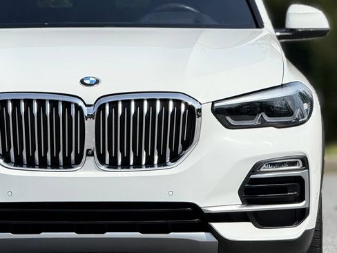 Used 2019 BMW X5 xDrive40i w/ Premium Package 2 AWD/4WD image 15