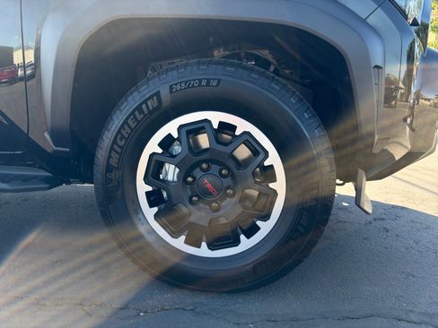 Used 2026 Toyota 4Runner TRD Off-Road Premium w/ Tow Technology Package AWD/4WD image 30