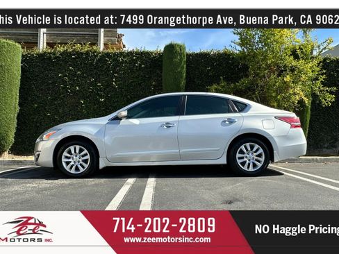 Used 2015 Nissan Altima 2.5 S w/ Power Driver Seat Package FWD image 11