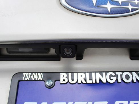 Used 2015 Subaru Outback 2.5i Limited AWD/4WD image 15