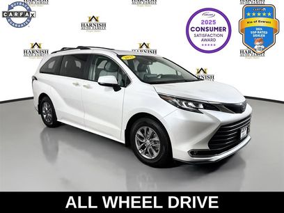 Used 2023 Toyota Sienna XLE
